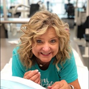 Meet your Posher, Lisa